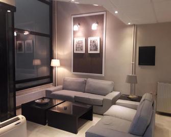 أثينا سيتي هوتل - ألكسندروبولي - غرفة معيشة