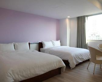 Key We Go Hotel - Tainan City - Bedroom