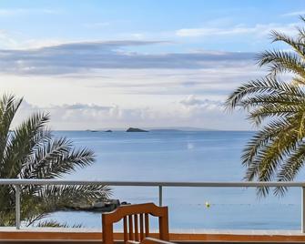 Hotel Ibiza Playa - Ibiza - Balcony