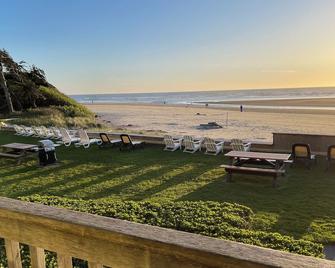Schooner's Cove Inn - Cannon Beach - Playa