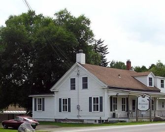 The Riverside Inn - Stowe - Edificio