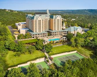 Chateau On The Lake Resort Spa And Convention Center - Branson - Varanda