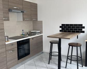 Gîte Le Studio 7 - Sully-sur-Loire - Cuisine