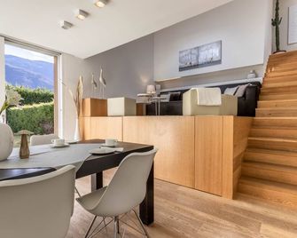 Ferienwohnung in Ruhiger Lage, Mitten im Grün - Kurtinig - Їдальня