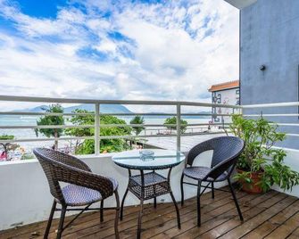 Rive Gauche Hostel - Shenzhen - Balcón