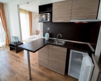 The Clara Hotel - Burgas - Kök