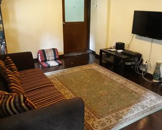 Sarang Vacation Homes - Kuala Lumpur - Living room