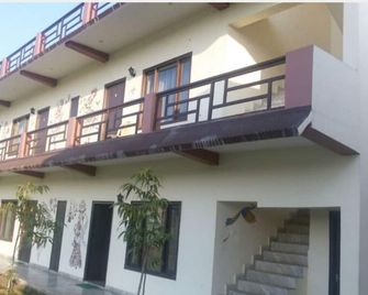 Hotel Ramayana Khajuraho - Khajuraho - Edificio