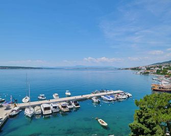 Hotel Selce - Selce