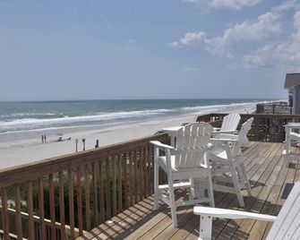 'Captain Andy's Too' - Family Vacation Perfection. - Topsail Beach - Balcón