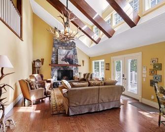 Pure Serenity On Lake Rosseau - Windermere - Sala de estar