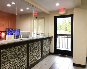 Red Carpet Inn - New Brunswick - New Brunswick - Receptie