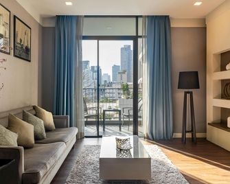 Metropolis Suites Bangkok, Tapestry Collection by Hilton - Bangkok - Habitación