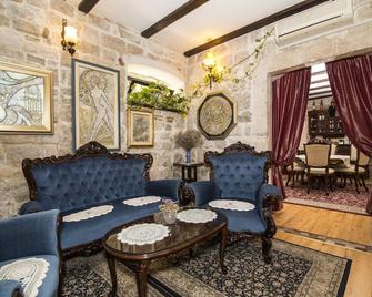 Heritage Hotel Pasike - Trogir - Lounge