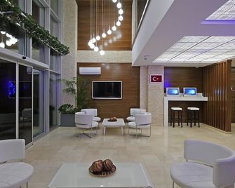 End Glory Hotel - Çorlu - Lobby