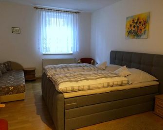 Ferienwohnung Buschbeck - Marienberg - Bedroom