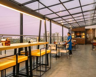 Marasa Sarovar Portico -Rajkot - Rajkot - Ravintola