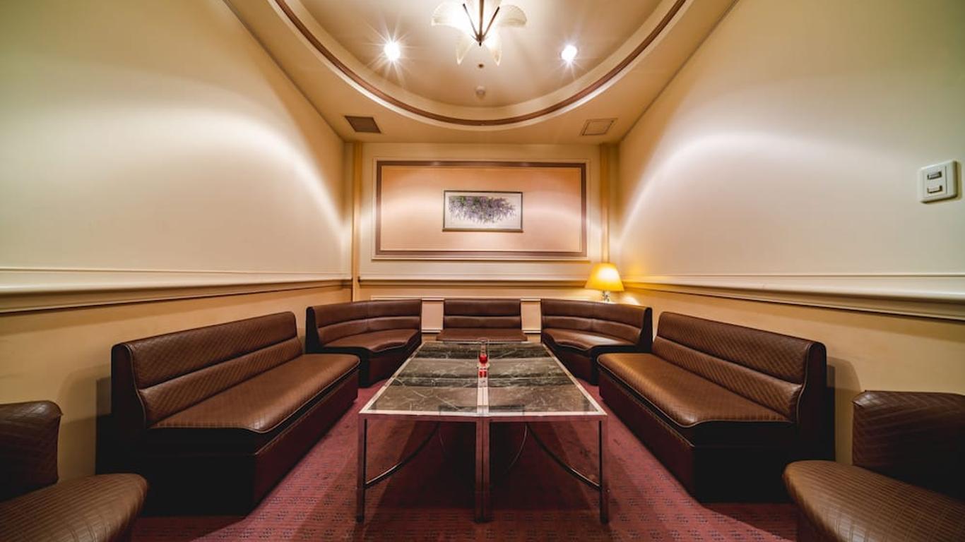 Kurashiki Royal Art Hotel