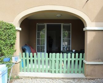 Appartement 2 Pièces - 4/5 Personnes - Piscine Chauffée - Lac - Monflanquin - Bâtiment