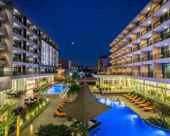 J Inspired Hotel Pattaya - Pattaya