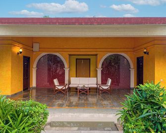 amã Stays & Trails Kihim Courtyard, Alibag - Alibag - Patio