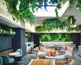 Garner Hotel Osaka Honmachi Kita Semba By IHG - Osaka - Lounge