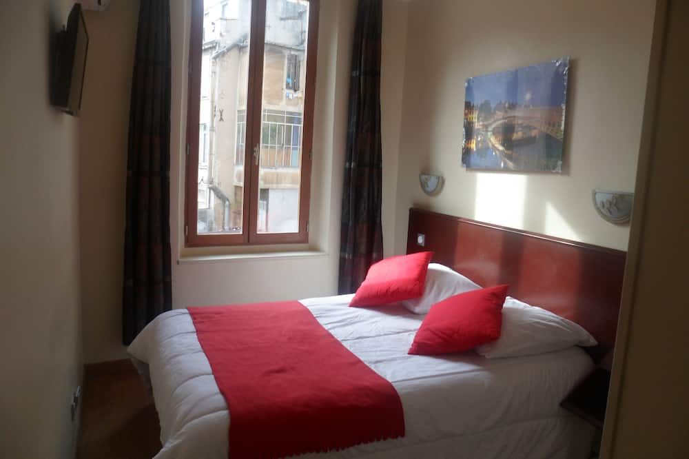 هوتل فيكتوري