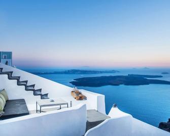 Sophia Luxury Suites - Imerovigli - Piscina