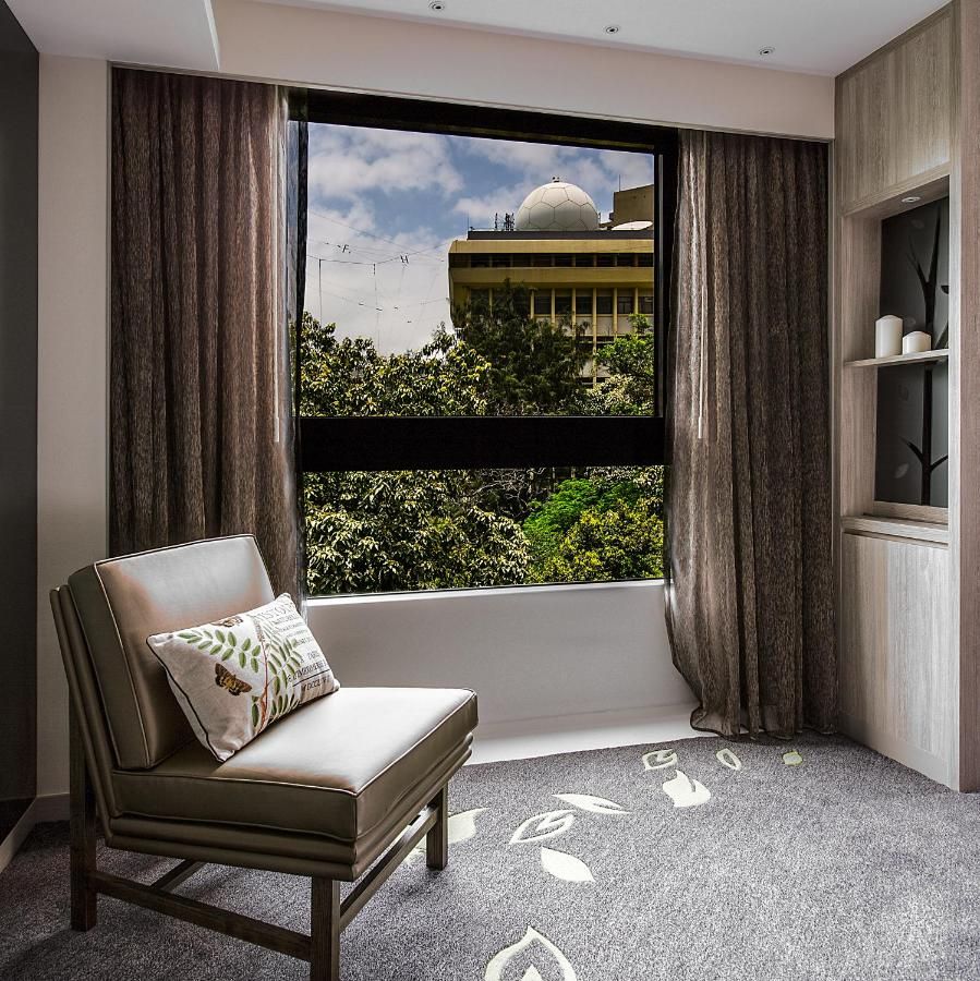 Stanford Hillview Hotel thumbnail 3