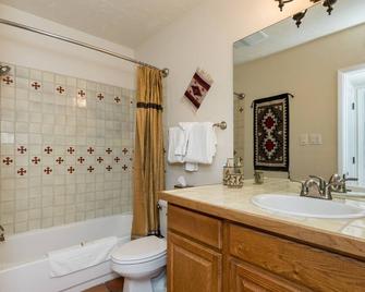 1-BD Condo near Plaza at Fort Marcy Hotel Suites by All Seasons Resort Lodging - Santa Fe