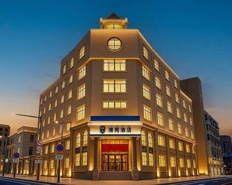 Elan Hotel (Qingdao Zhongshan Road) - Qingdao - Building