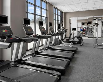 Courtyard by Marriott Lansing Downtown - Lansing - Sportcentrum