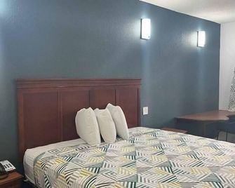 Motel 6 Cleveland. Ms Delta State University - Cleveland - Bedroom