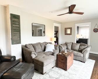 Cedar’s Rest - Bedford - Wohnzimmer