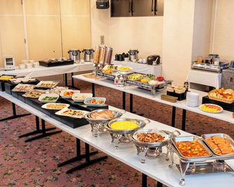 Smile Hotel Kyoto Shijo - Kioto - Buffet