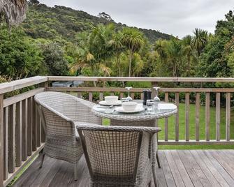 Bay of Islands Holiday Apartments - Paihia - Balcony