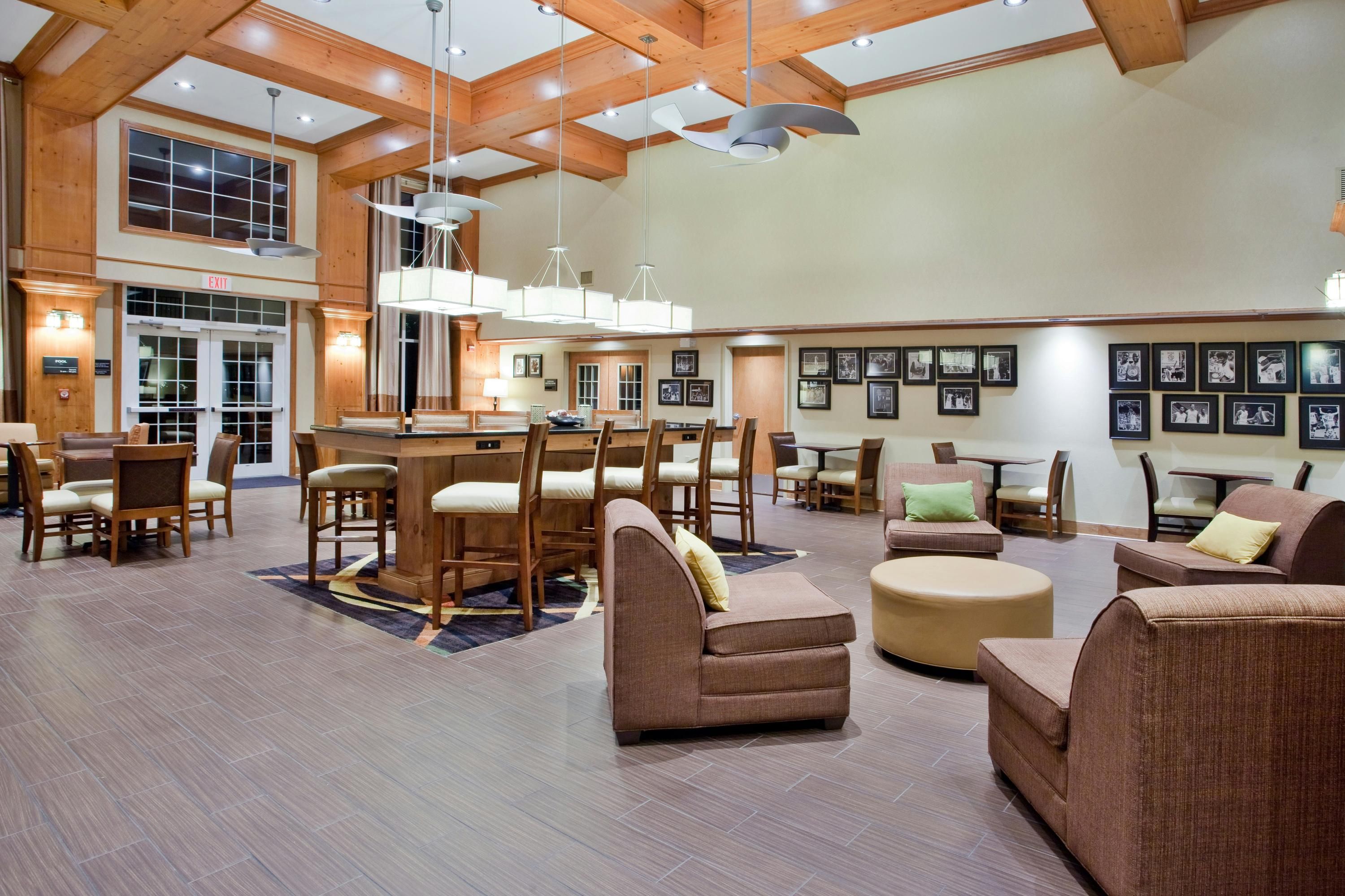 Hampton Inn & Suites Chapel Hill/Durham - Chapel Hill - Restaurant