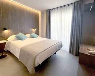Hotel Quatre Llunes - Santa Pola