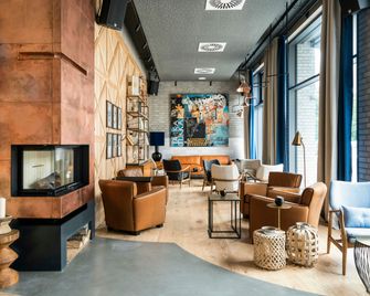 Freigeist Göttingen Innenstadt, A Member Of Design Hotels - Göttingen - Lounge
