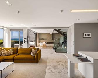 Luxury in Paradise - Sea views and Beach - Mount Maunganui - Sala de estar