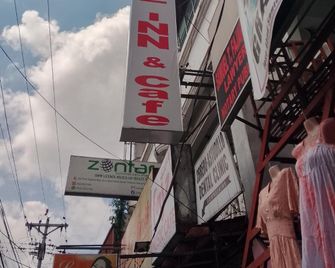 RedDoorz at Fajz Inn Poblacion Kidapawan City - Makilala - Edificio