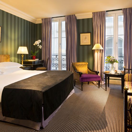 Bedroom view of Hotel Villa d'Estrees