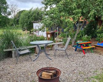 Holiday apartment Großwaabs for 1 - 6 persons with 2 bedrooms - Holiday apartment in one or multi-fa - Waabs - Patio