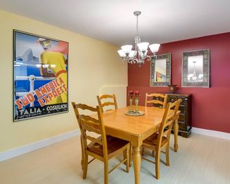 Anchorage Vacation Rental Near Coastal Trail! - Anchorage - Ruang makan