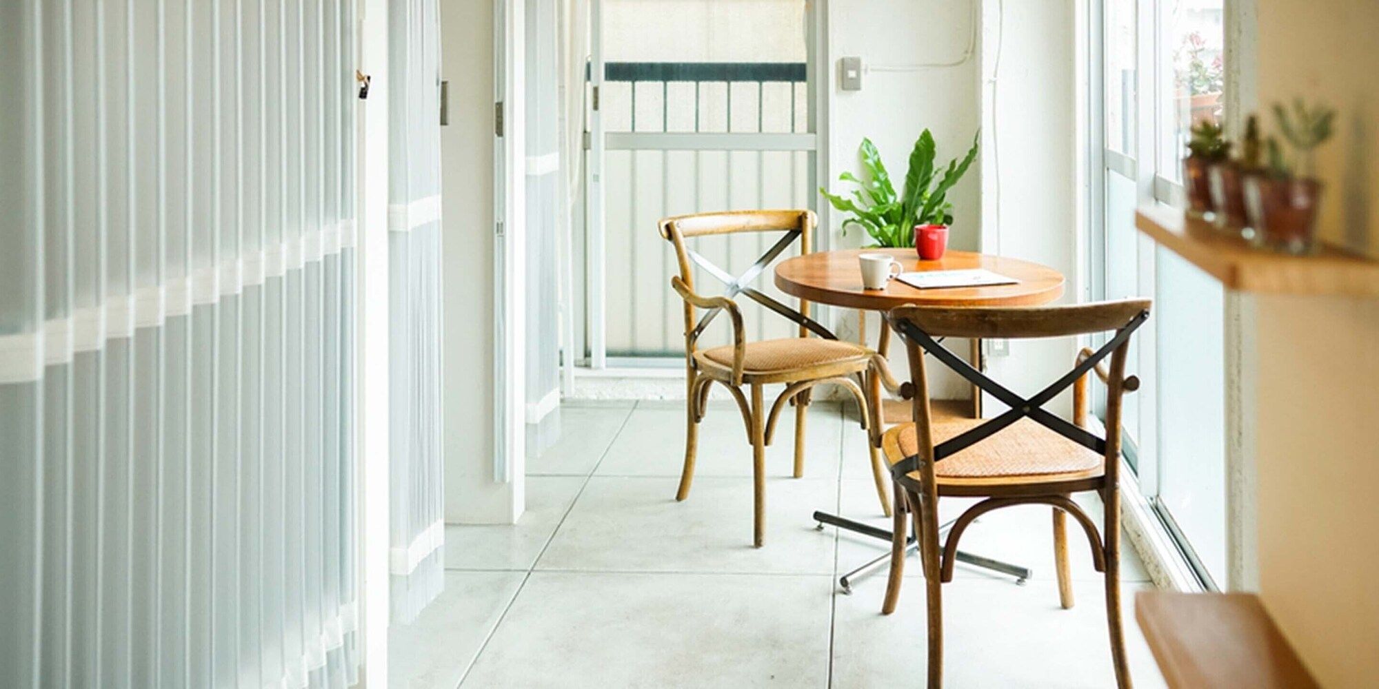 روت - هوستل - ناغاساكي - غرفة طعام