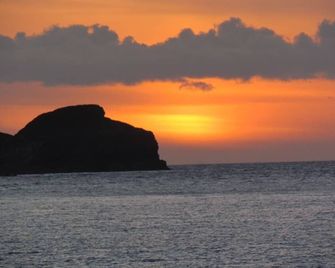 Newberry Beach Lodge - Ilfracombe