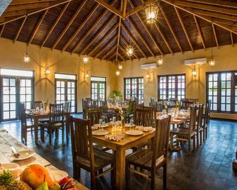 Amritara Aura Resort & Spa - Mandrem - Restaurante