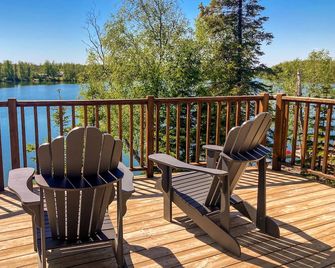 Alaska Adventure Awaits: Charming Lakeside Living - Wasilla - Balcón