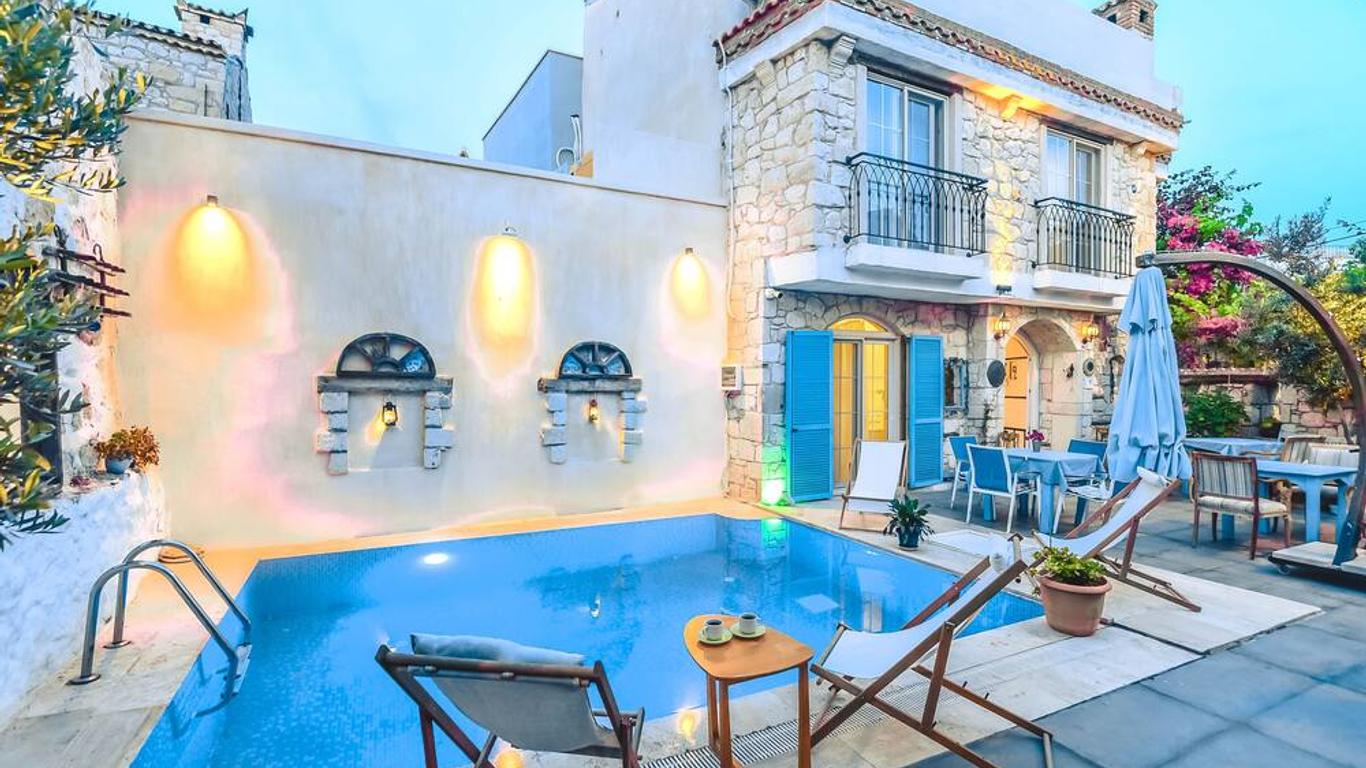 Alacati Asmali Konak Hotel