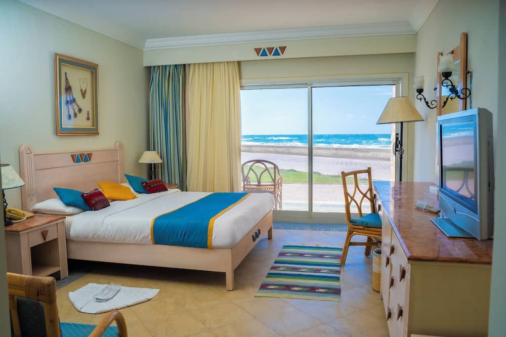 منتجع سويس إن العريش